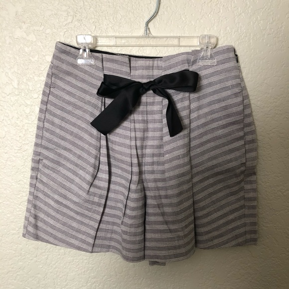 Anthropologie shorts - Picture 3 of 5